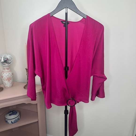 Express Tops - Express Vibrant Pink Blouse SMALL
